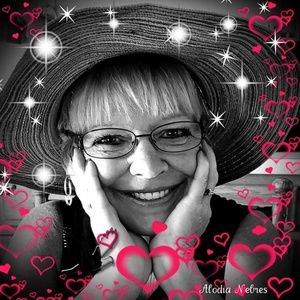 Meet your Posher, Deanna